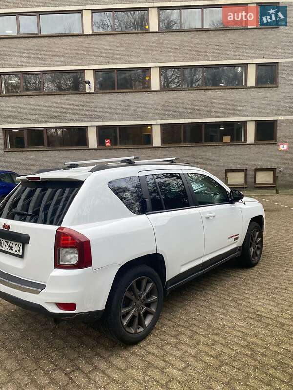 Внедорожник / Кроссовер Jeep Compass 2016 в Кременце