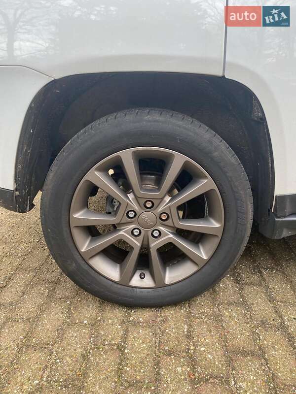 Внедорожник / Кроссовер Jeep Compass 2016 в Кременце