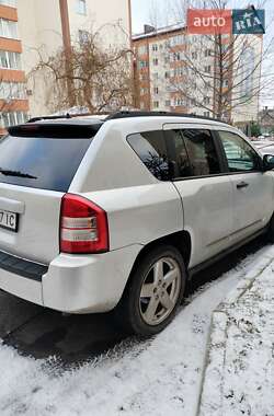 Позашляховик / Кросовер Jeep Compass 2006 в Рівному