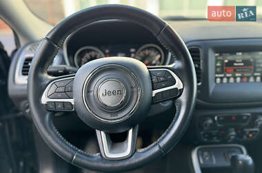 Внедорожник / Кроссовер Jeep Compass 2019 в Киеве