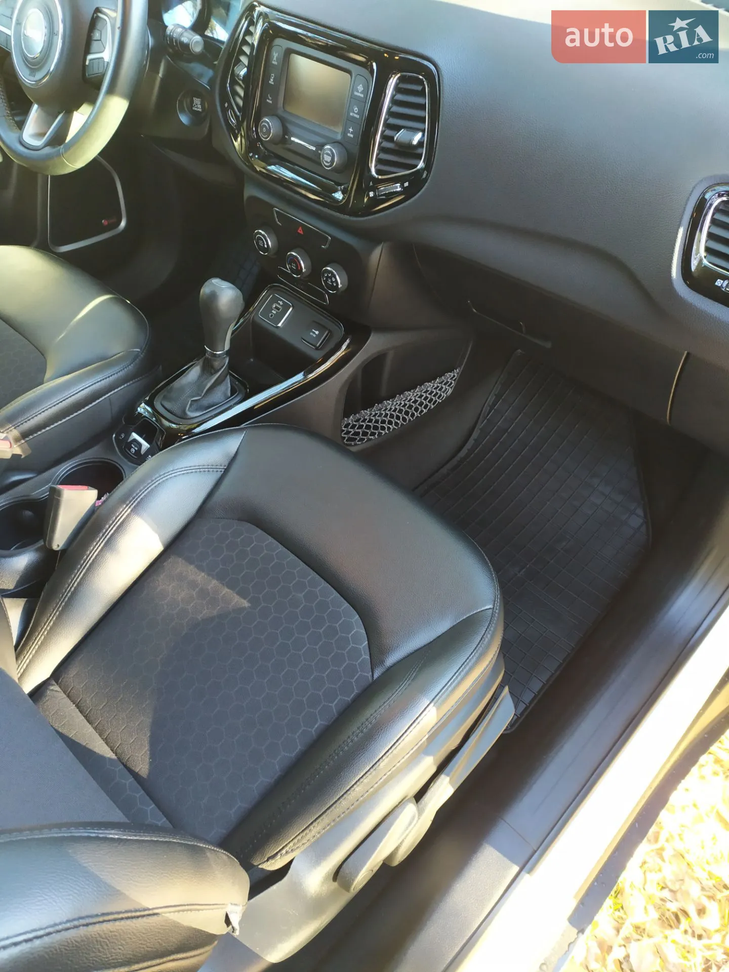 2018 Jeep Compass - мініатюра 8