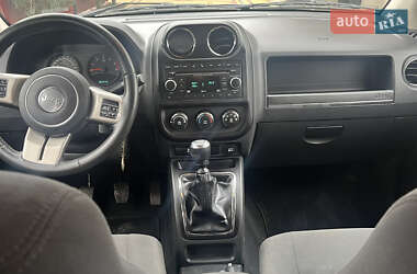 Внедорожник / Кроссовер Jeep Compass 2011 в Снятине