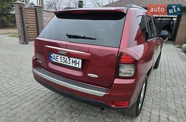 Внедорожник / Кроссовер Jeep Compass 2014 в 