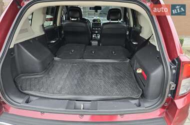 Внедорожник / Кроссовер Jeep Compass 2014 в 