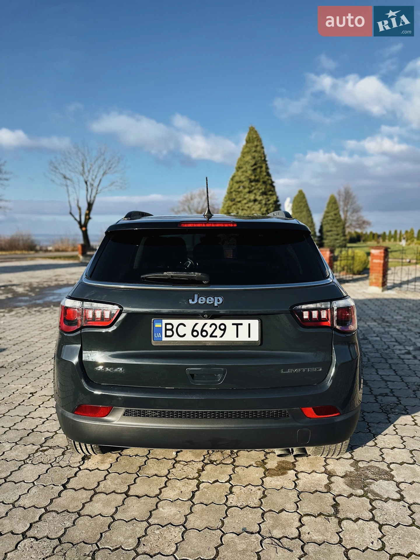 2017 Jeep Compass - мініатюра 8