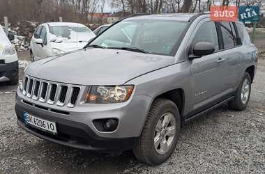 Позашляховик / Кросовер Jeep Compass 2015 в Рівному