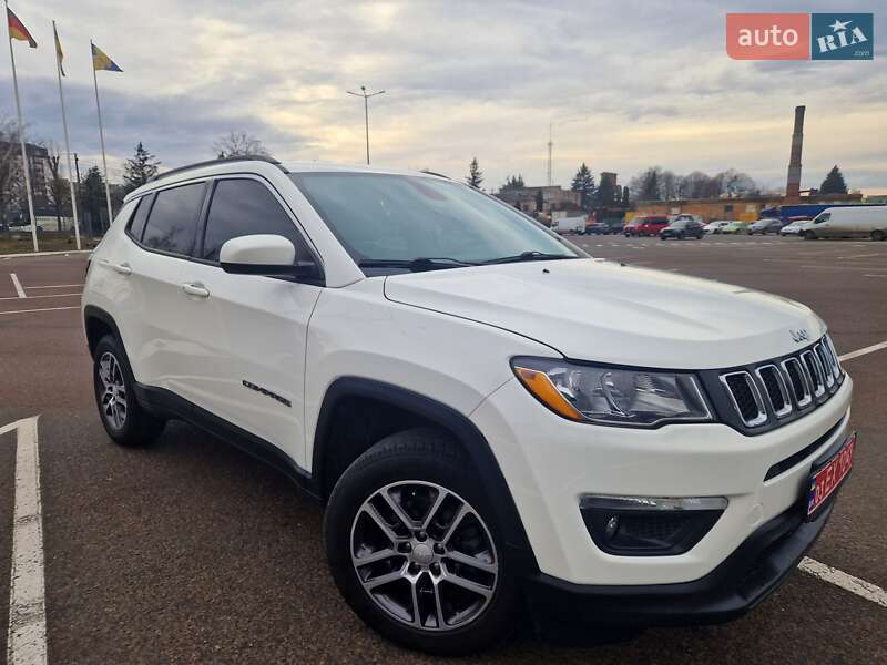 Внедорожник / Кроссовер Jeep Compass 2017 в Житомире