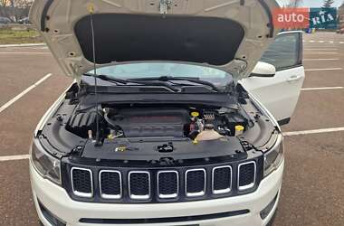 Внедорожник / Кроссовер Jeep Compass 2017 в Житомире