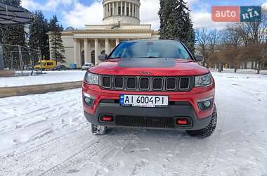 Внедорожник / Кроссовер Jeep Compass 2018 в Киеве