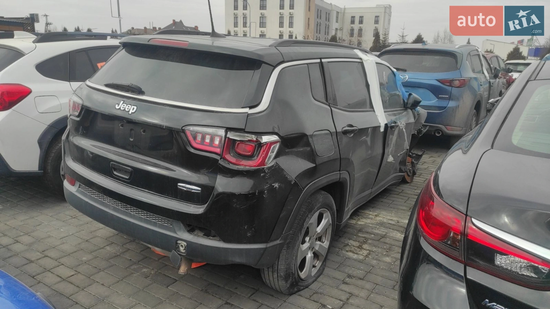 2017 Jeep Compass - мініатюра 2