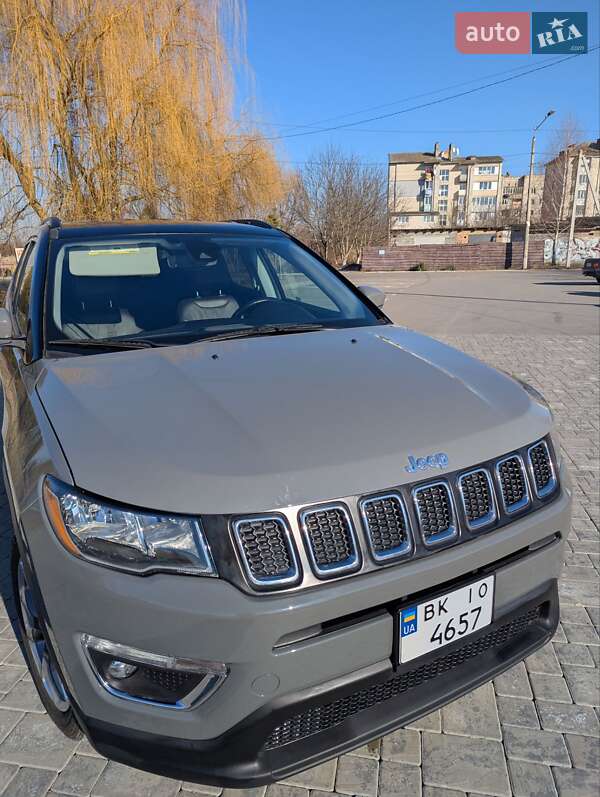 Внедорожник / Кроссовер Jeep Compass 2021 в Здолбунове