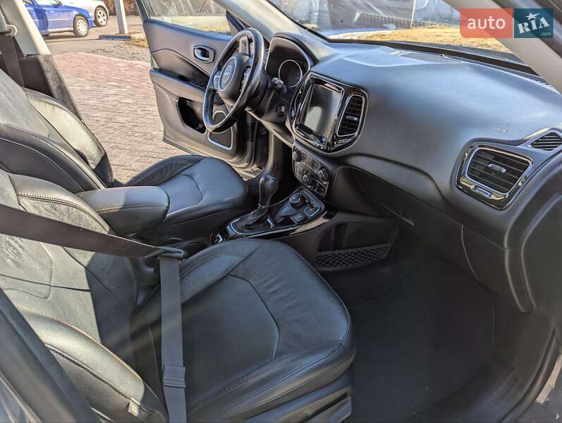 Внедорожник / Кроссовер Jeep Compass 2021 в Здолбунове
