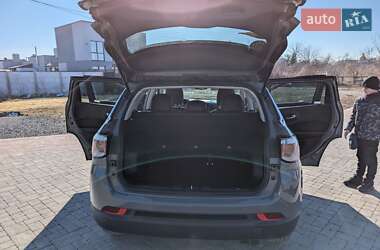 Внедорожник / Кроссовер Jeep Compass 2021 в Здолбунове