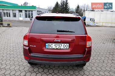 Внедорожник / Кроссовер Jeep Compass 2013 в 