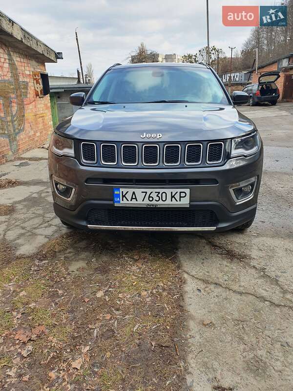 Позашляховик / Кросовер Jeep Compass 2017 в Вишгороді