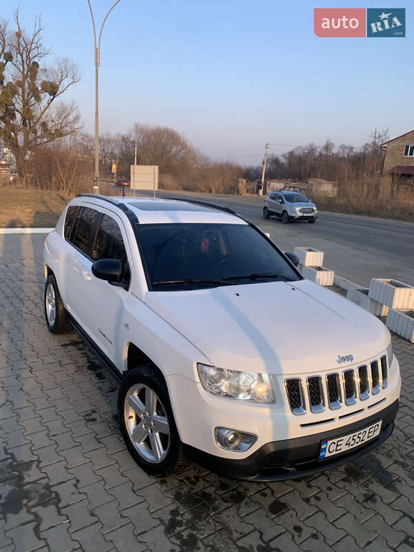 Позашляховик / Кросовер Jeep Compass 2012 в Чернівцях