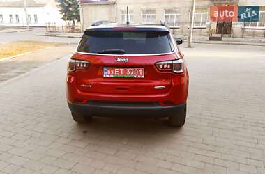 Позашляховик / Кросовер Jeep Compass 2018 в 