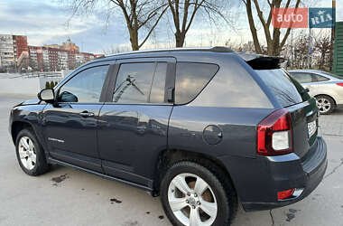 Внедорожник / Кроссовер Jeep Compass 2014 в 