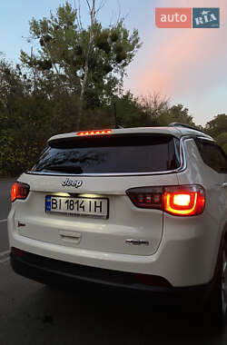 Внедорожник / Кроссовер Jeep Compass 2020 в 