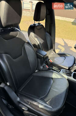 Внедорожник / Кроссовер Jeep Compass 2021 в 