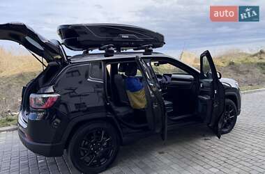 Внедорожник / Кроссовер Jeep Compass 2022 в 