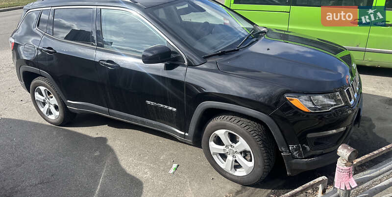 Внедорожник / Кроссовер Jeep Compass 2018 в Киеве