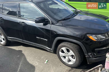 Внедорожник / Кроссовер Jeep Compass 2018 в 