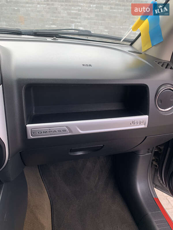 Внедорожник / Кроссовер Jeep Compass 2016 в Ровно фото 14 Внедорожник / Кроссовер Jeep Compass 2016 в Ровно