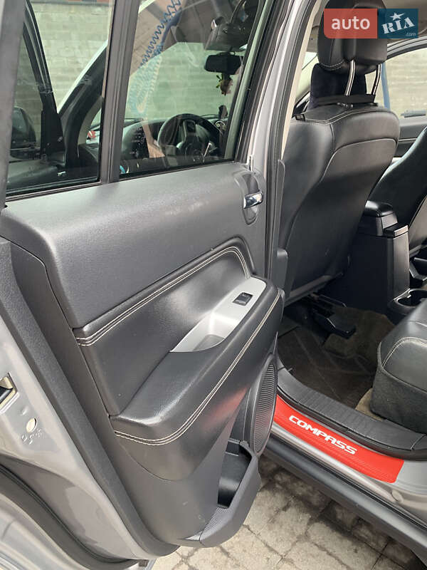 Внедорожник / Кроссовер Jeep Compass 2016 в Ровно фото 17 Внедорожник / Кроссовер Jeep Compass 2016 в Ровно