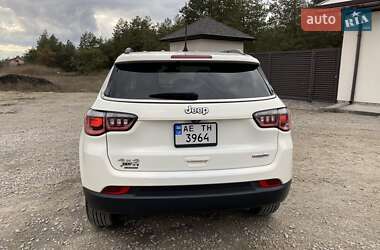 Внедорожник / Кроссовер Jeep Compass 2019 в 