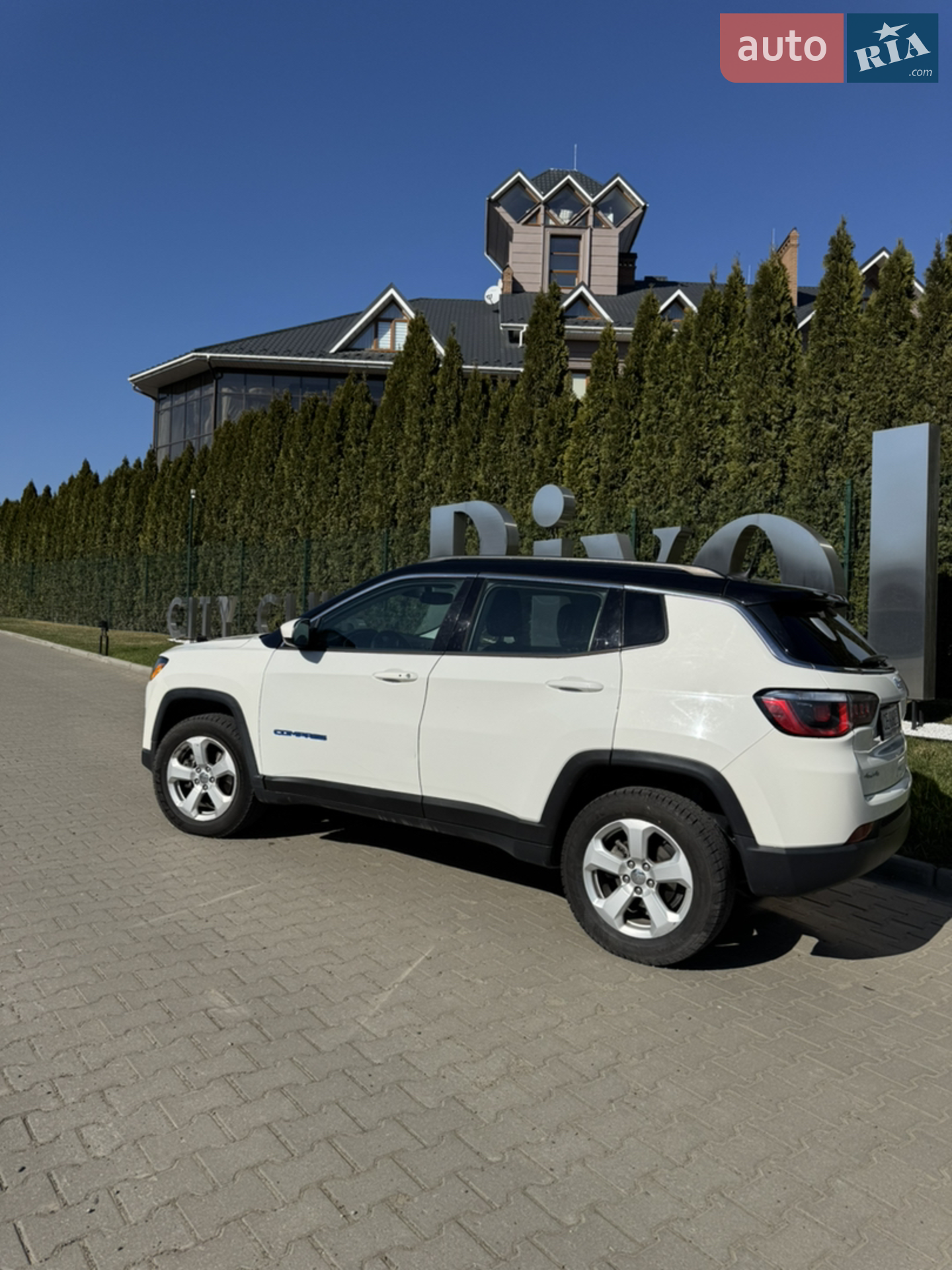 2017 Jeep Compass - мініатюра 5