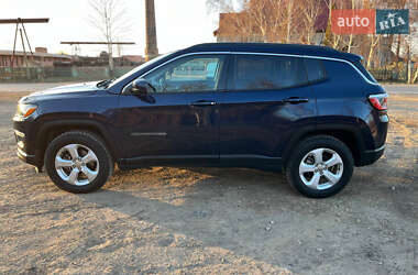 Внедорожник / Кроссовер Jeep Compass 2017 в 