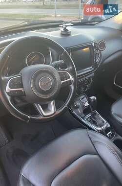 Внедорожник / Кроссовер Jeep Compass 2019 в 