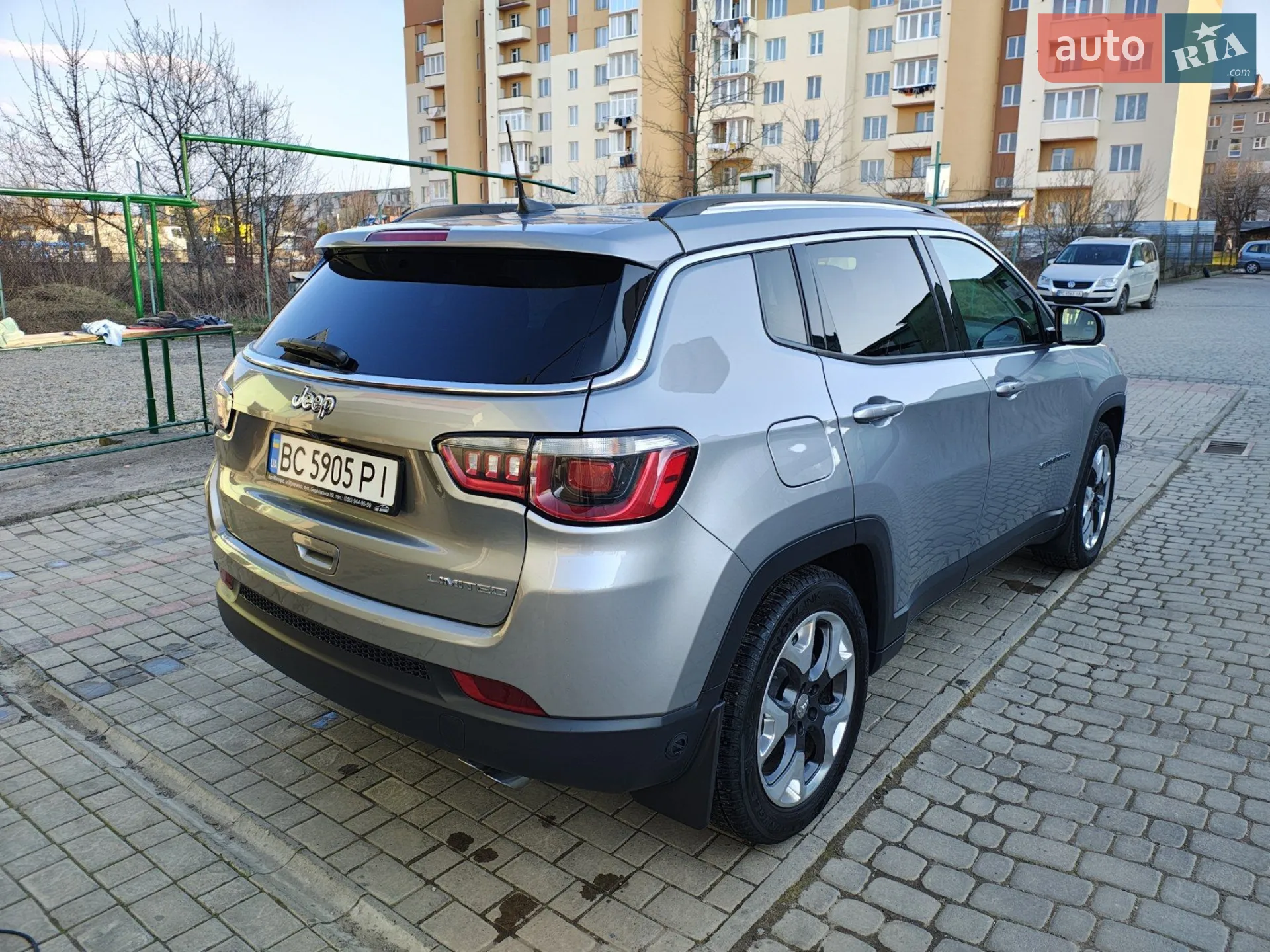 2018 Jeep Compass - мініатюра 4