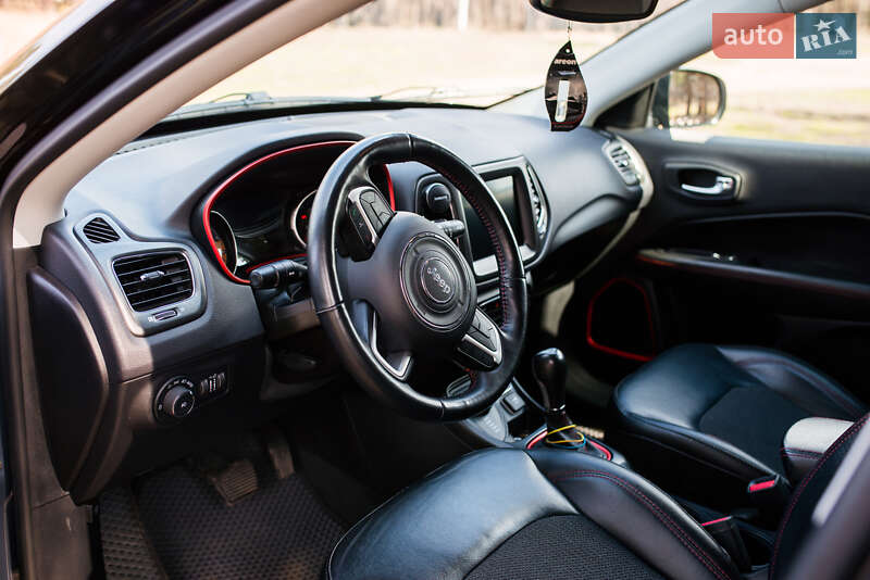 Внедорожник / Кроссовер Jeep Compass 2018 в Днепре фото 16 Внедорожник / Кроссовер Jeep Compass 2018 в Днепре