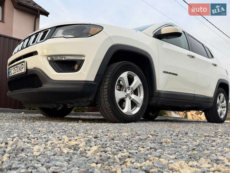 Внедорожник / Кроссовер Jeep Compass 2017 в Львове