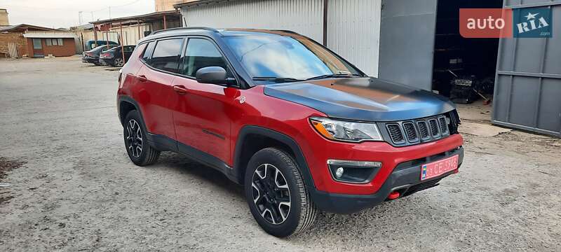Позашляховик / Кросовер Jeep Compass 2020 в 