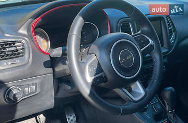 Позашляховик / Кросовер Jeep Compass 2017 в 