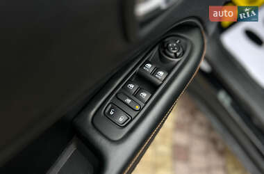 Позашляховик / Кросовер Jeep Compass 2020 в 