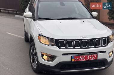 Позашляховик / Кросовер Jeep Compass 2019 в 