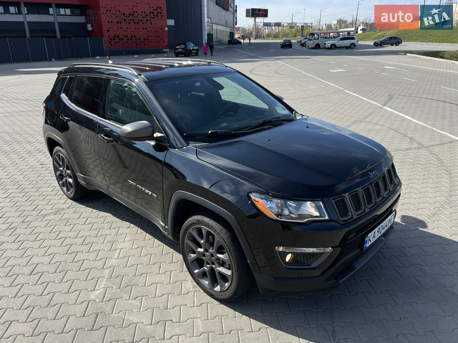 2020 Jeep Compass - мініатюра 14