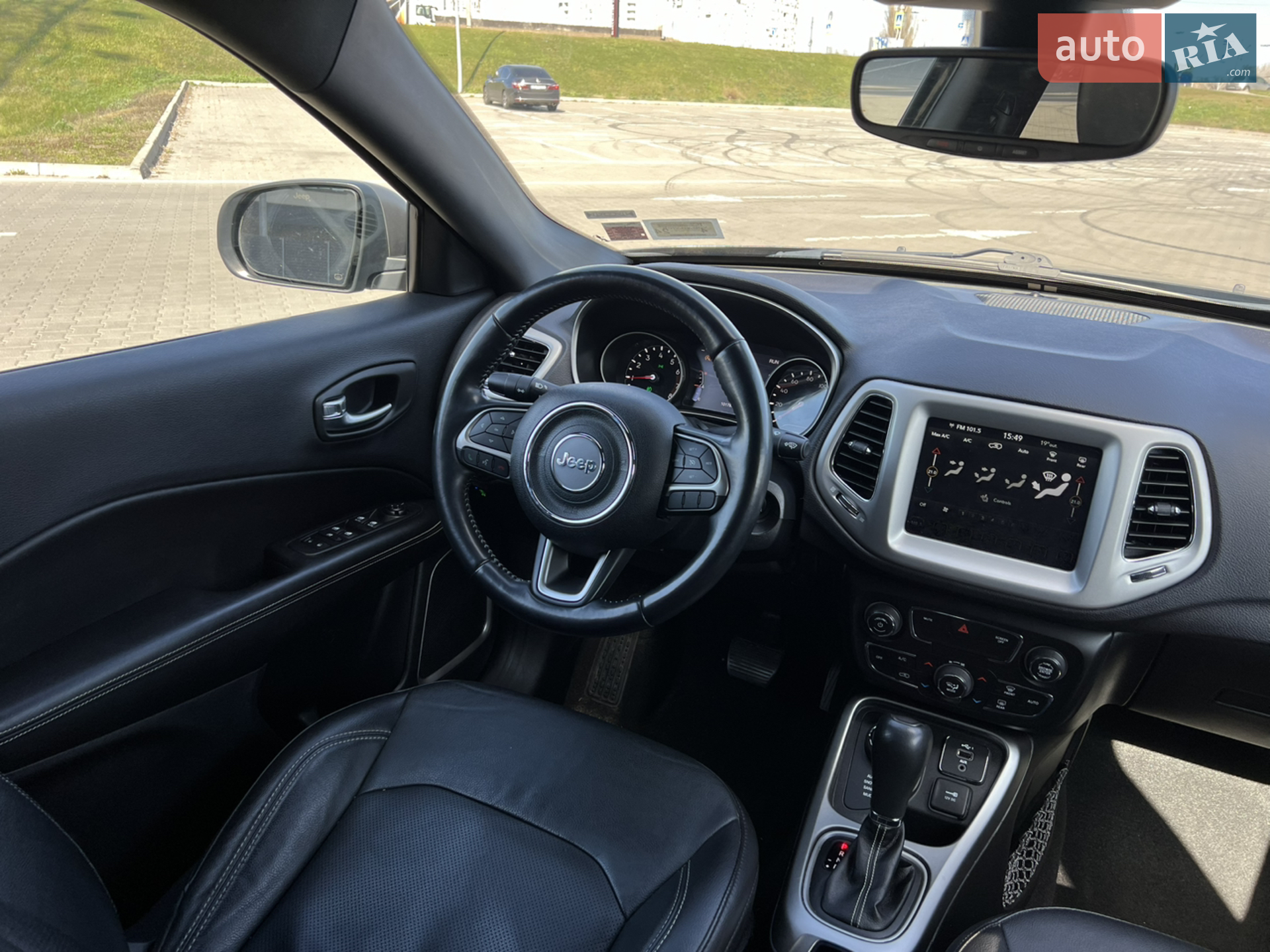 2020 Jeep Compass - мініатюра 28
