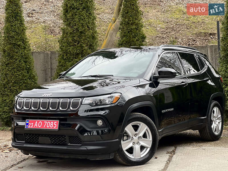 Внедорожник / Кроссовер Jeep Compass 2022 в 