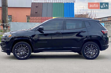 Внедорожник / Кроссовер Jeep Compass 2022 в 