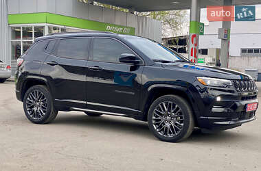 Внедорожник / Кроссовер Jeep Compass 2022 в 
