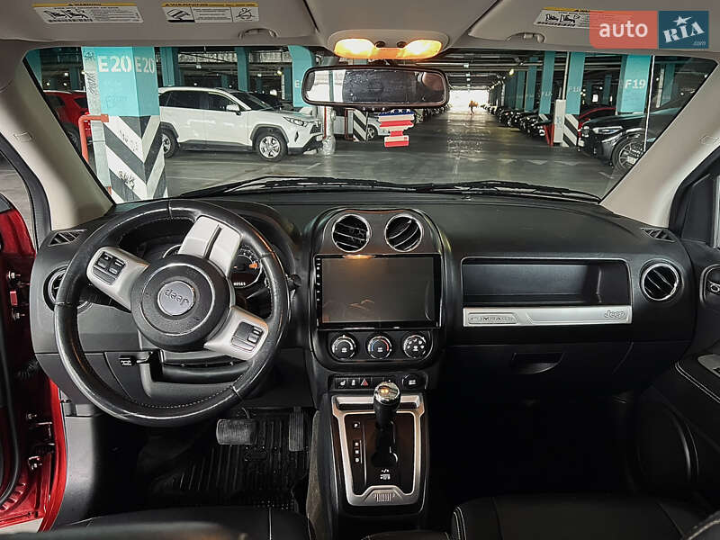 Внедорожник / Кроссовер Jeep Compass 2016 в Киеве