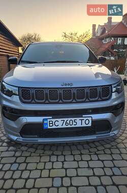 Внедорожник / Кроссовер Jeep Compass 2023 в 