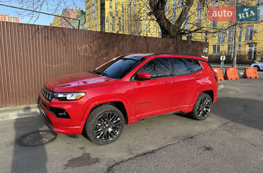 Внедорожник / Кроссовер Jeep Compass 2022 в 