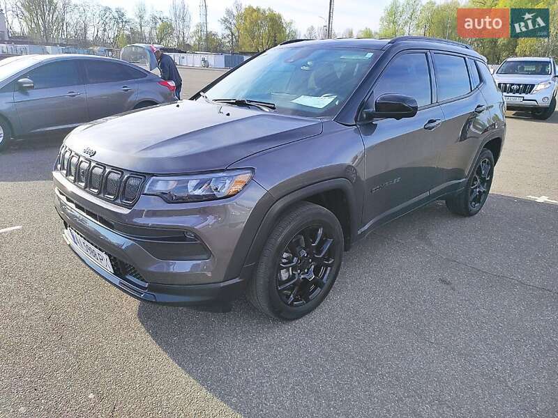 Внедорожник / Кроссовер Jeep Compass 2022 в 