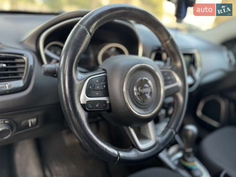 Внедорожник / Кроссовер Jeep Compass 2017 в Одессе